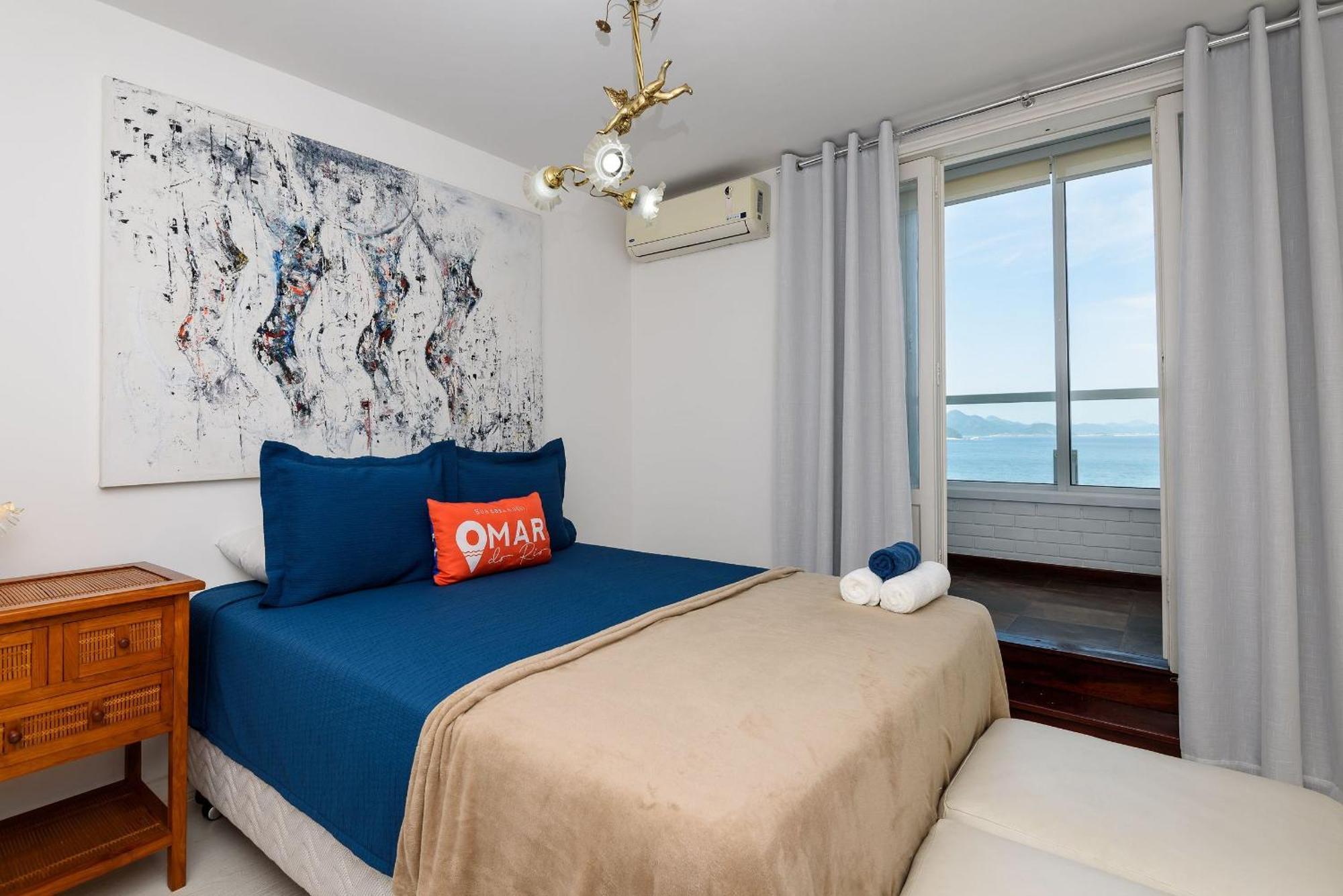 Luxo A Beira-mar Em Copacabana | A 4022/1101 *