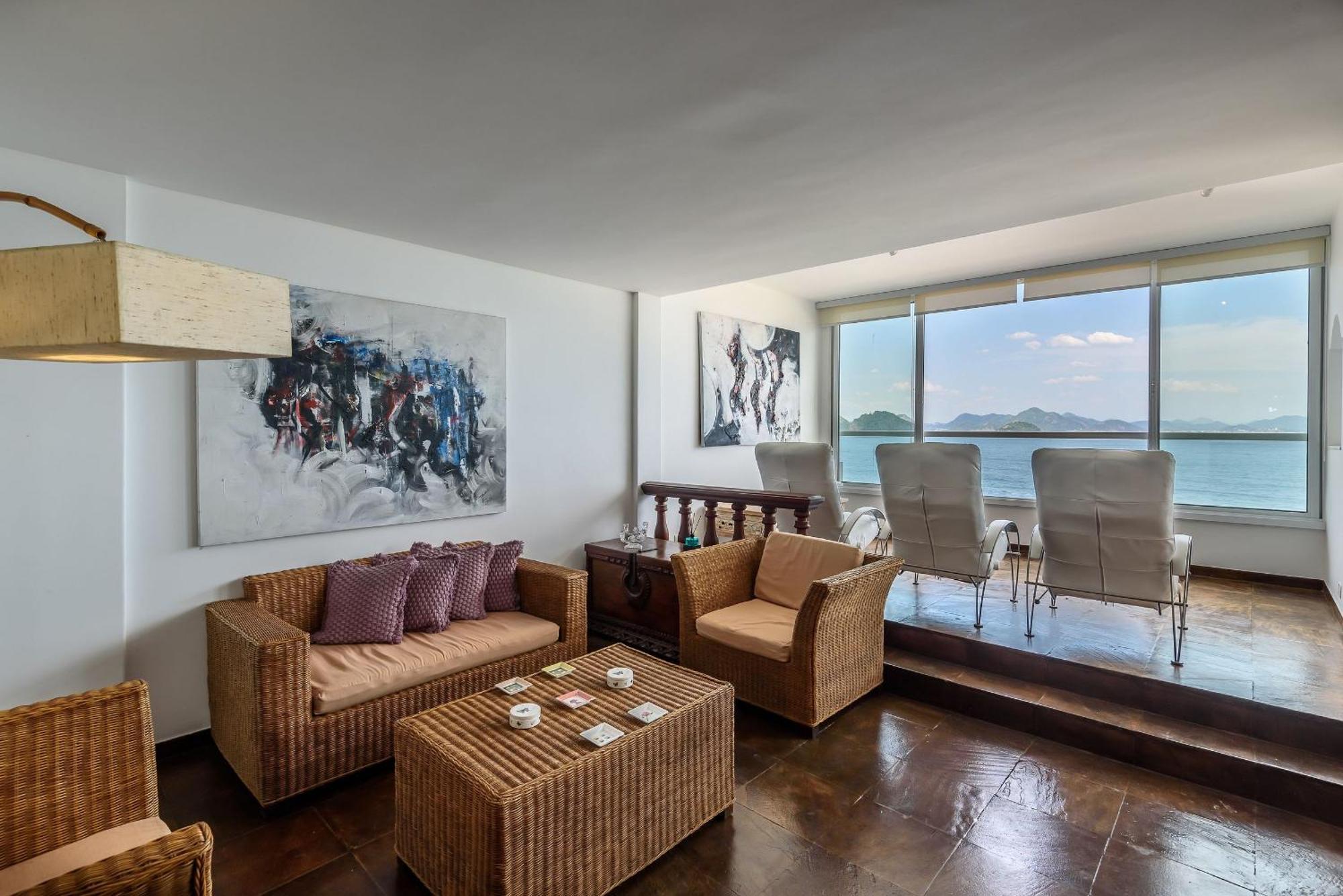Luxo A Beira-mar Em Copacabana | A 4022/1101 *